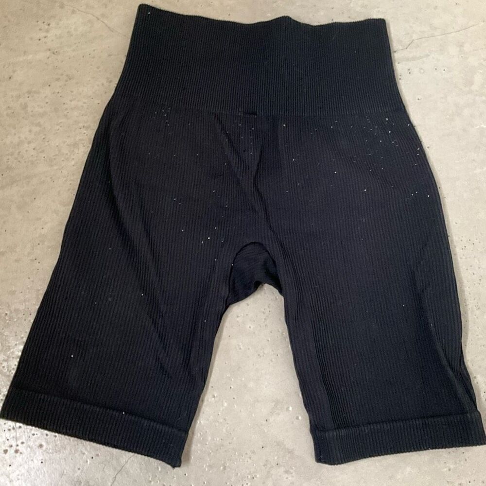 Commando Studio Ribbed Shorts - Picture 4 of 6